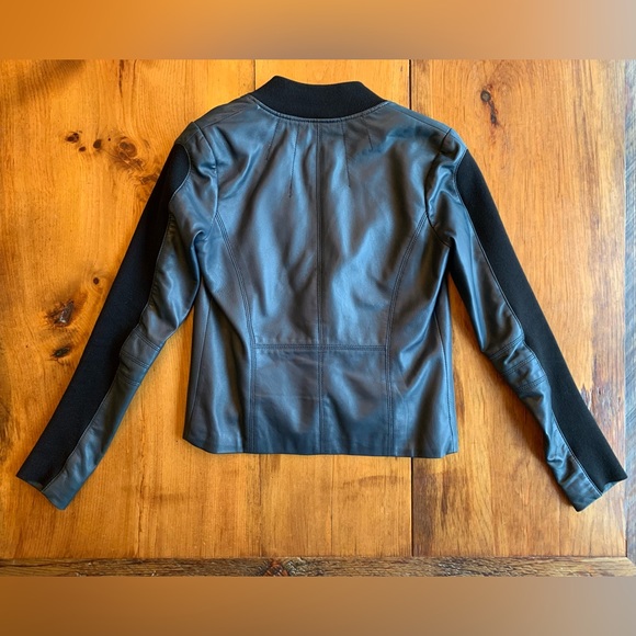 Cut25 blue leather jacket. Size 4 - Picture 4 of 11